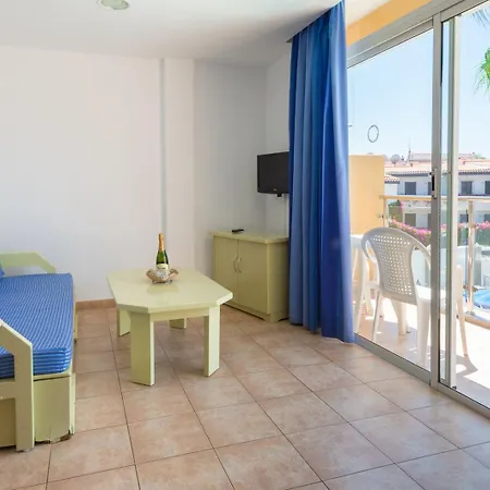 Karina Hotel