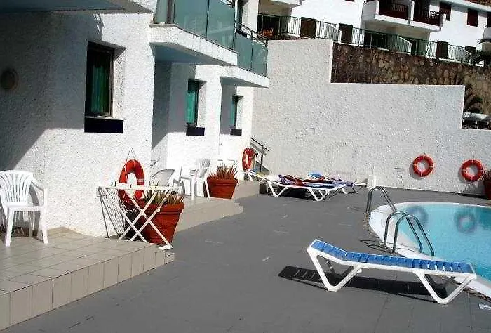 Karina 2* 플라야 델 잉글스